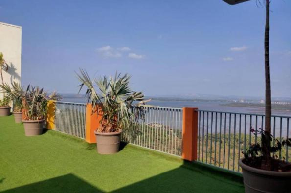 Apartment Tata Rio De Goa ,good 1 Bhk Apartment,10 Min From Airport, 604 *