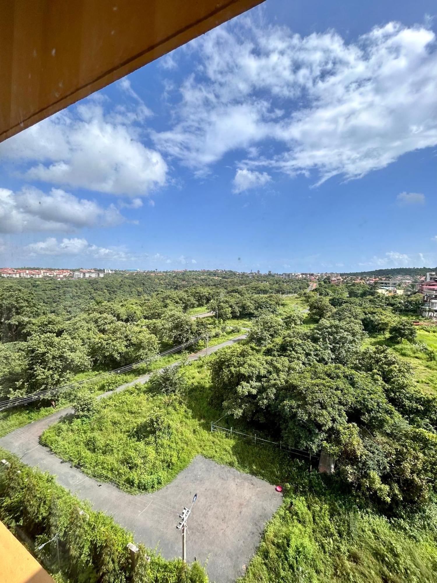 Tata Rio De Goa ,good 1 Bhk Apartment,10 Min From Airport, 604 Apartment