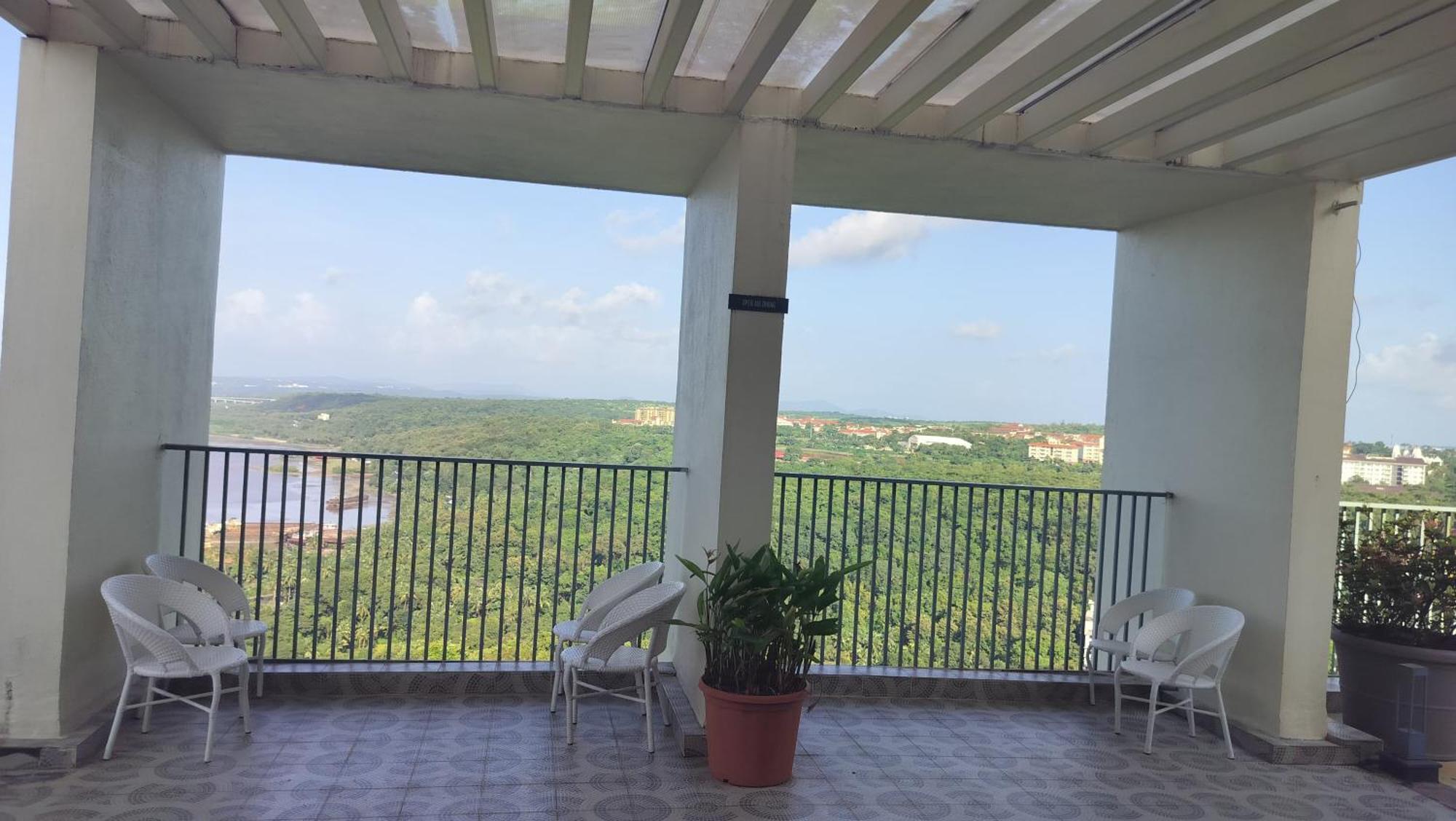 Tata Rio De Goa ,good 1 Bhk Apartment,10 Min From Airport, 604 Apartment